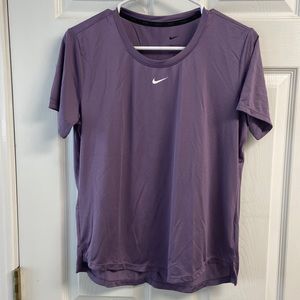Medium Nike Dri-Fit Purple Top